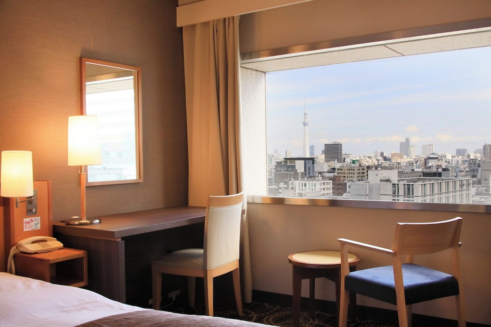 KKR Hotel Tokyo 52/66