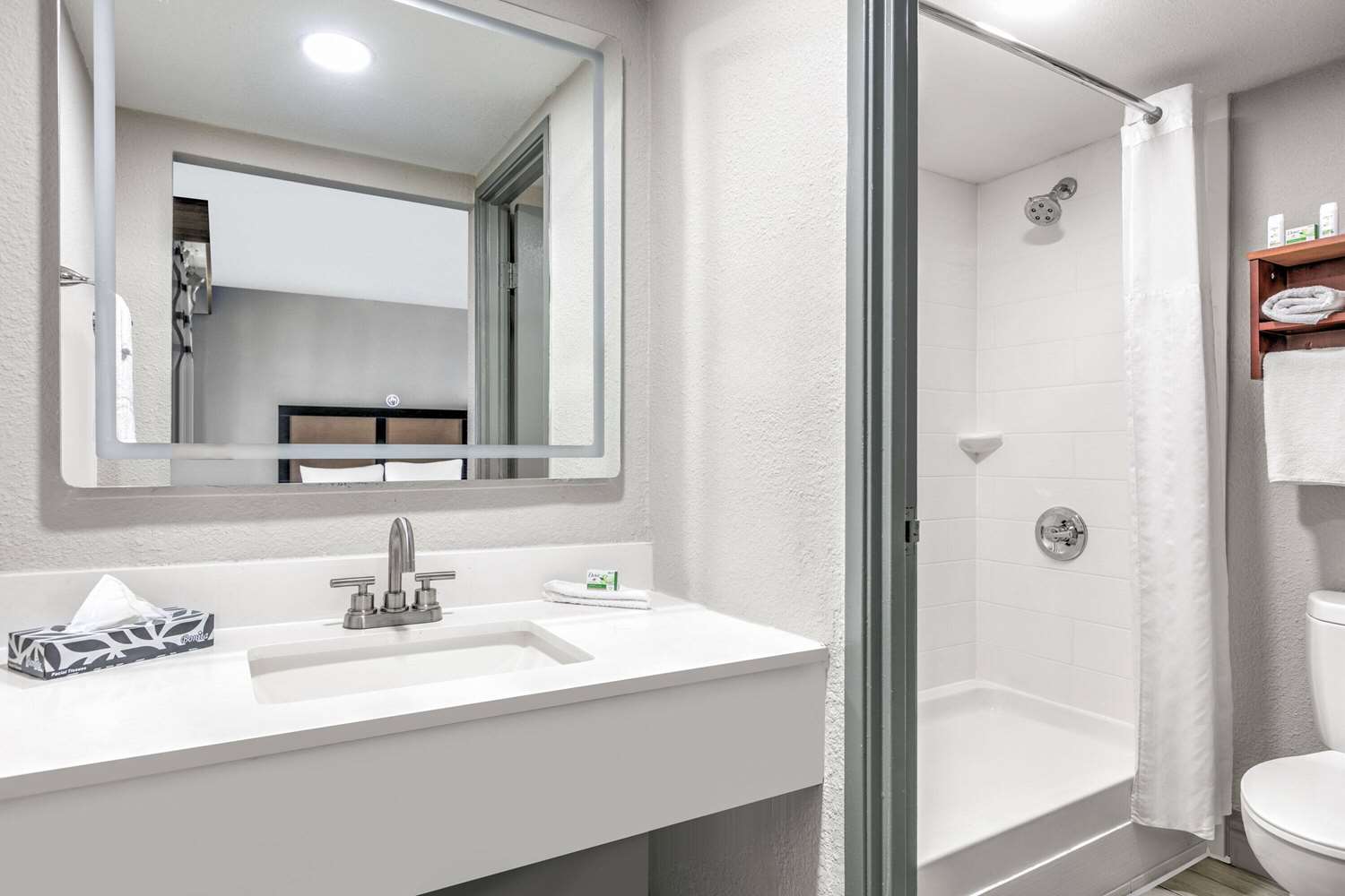 Baymont by Wyndham Austin University Area 20/22