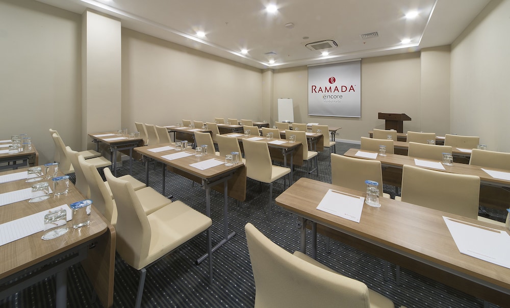 Ramada Encore by Wyndham Istanbul Kartal 44/47