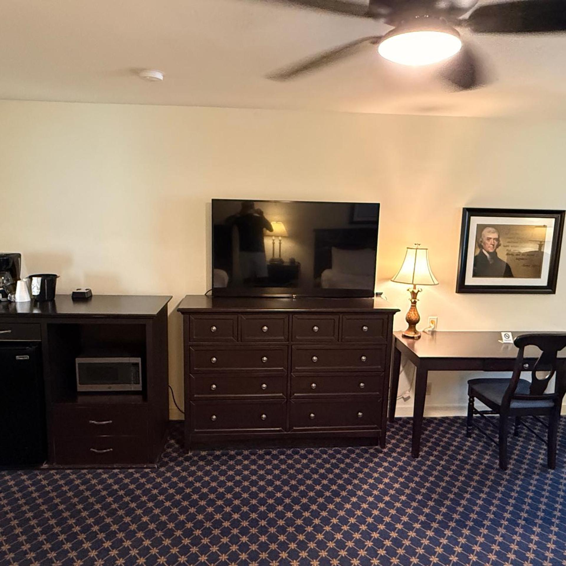 Princess Anne Hotel, SureStay Collection by Best Western 5/44