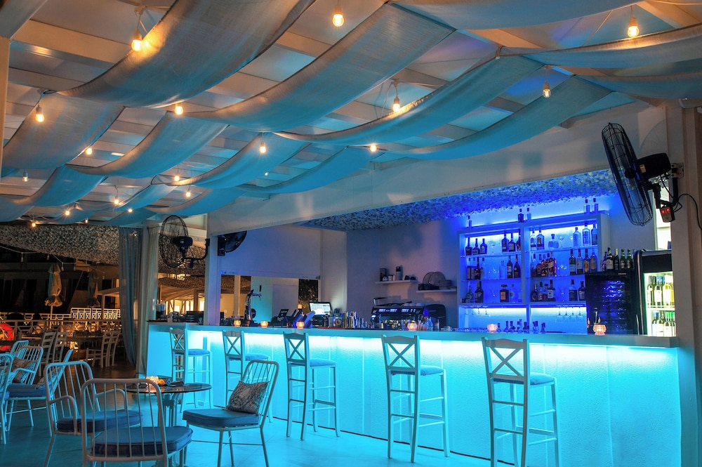 Acrotel Lily Ann Boutique Hotel 40/70