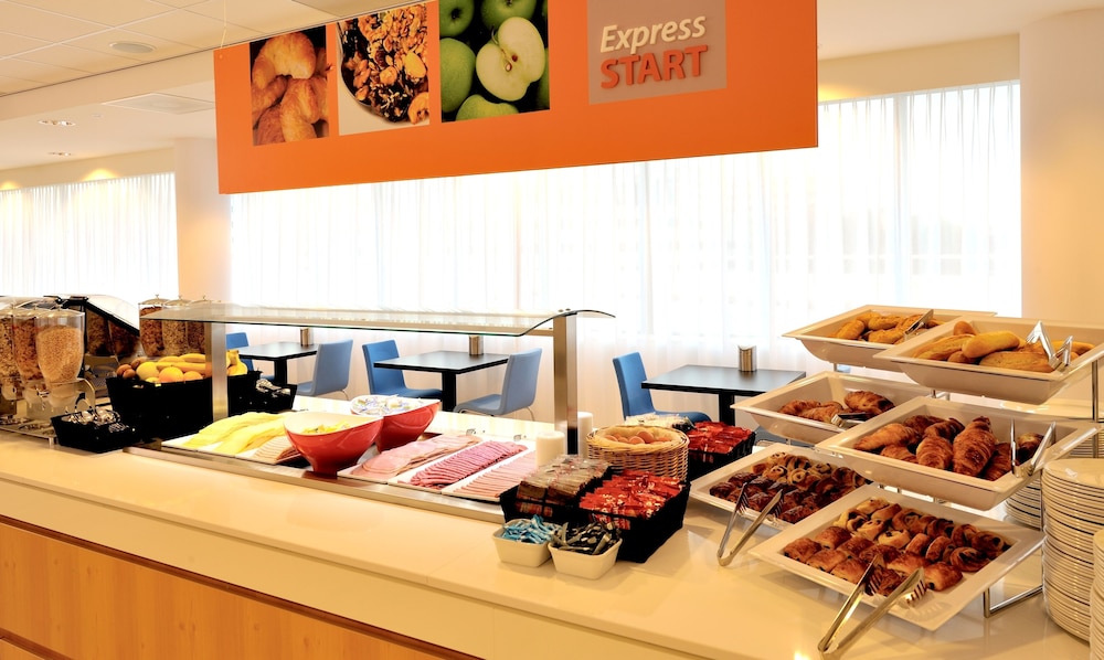 Holiday Inn Express Amsterdam Arena Towers 46/74