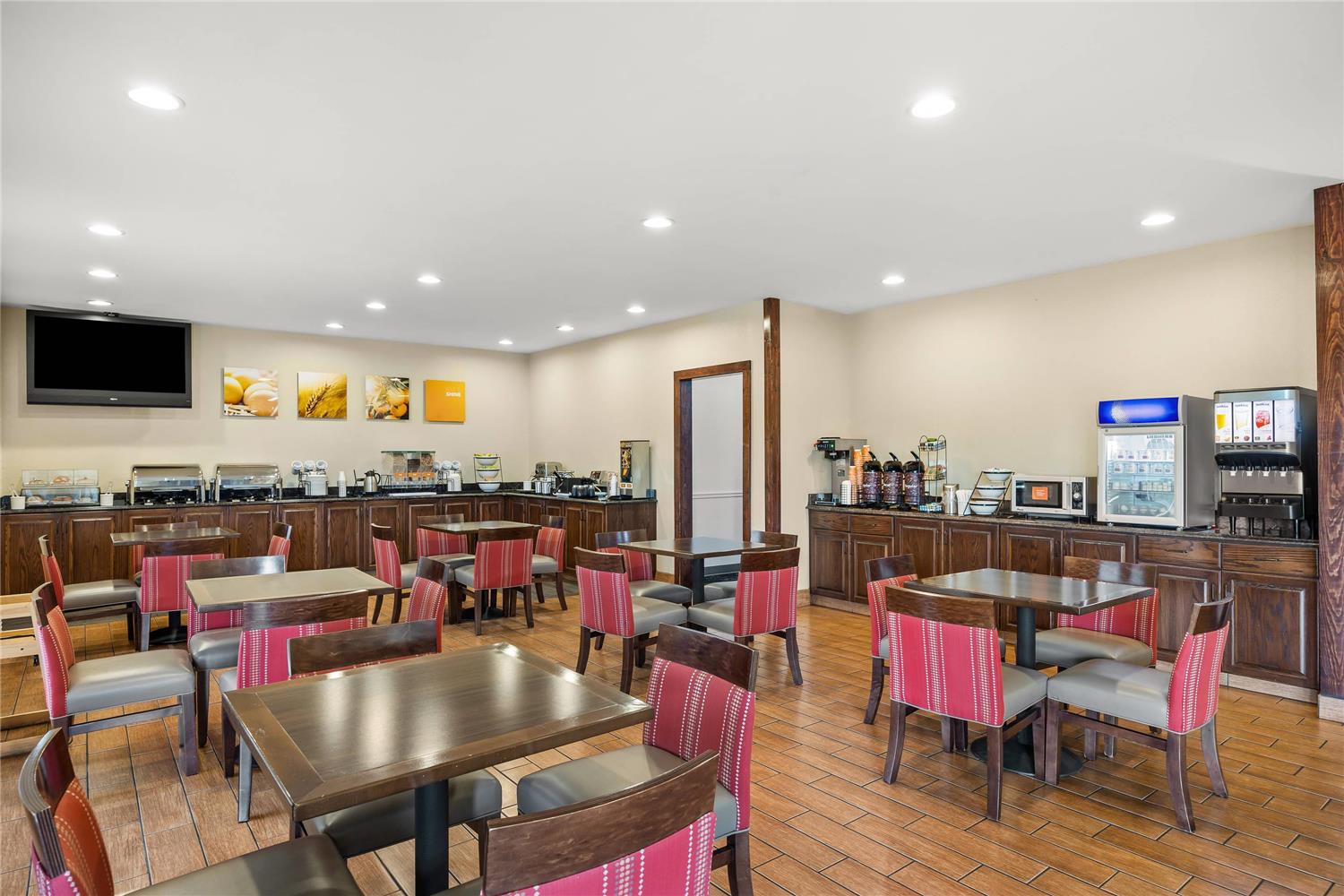 Comfort Inn Willow Springs 26/31