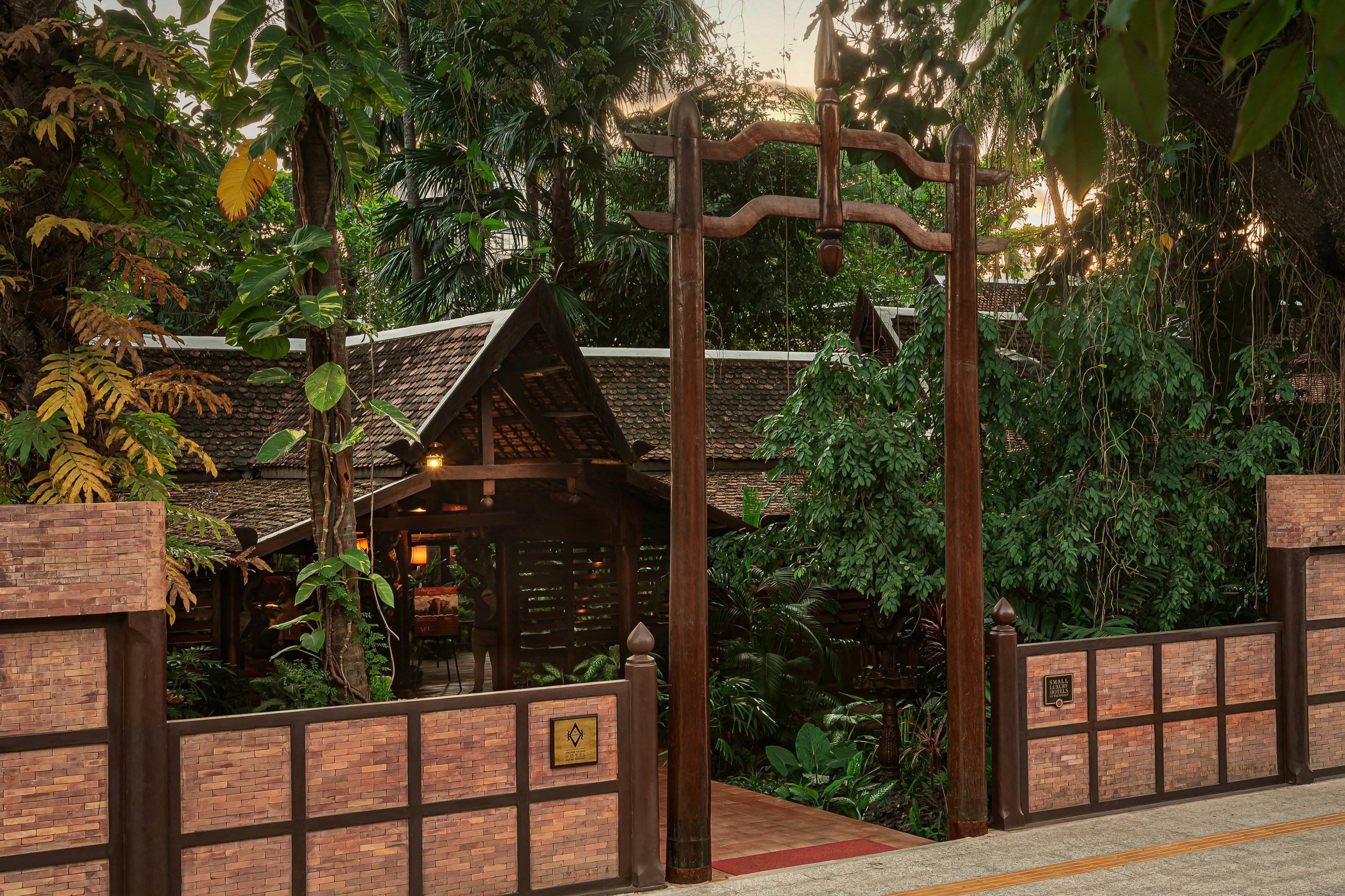 Angkor Village Hotel 34/50