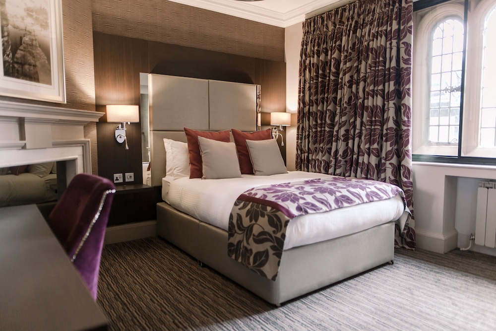 Abbey House Hotel 16/50