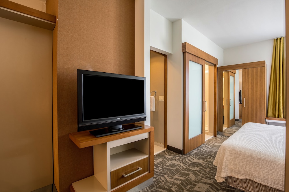 Springhill Suites Houston Rosenberg 39/47