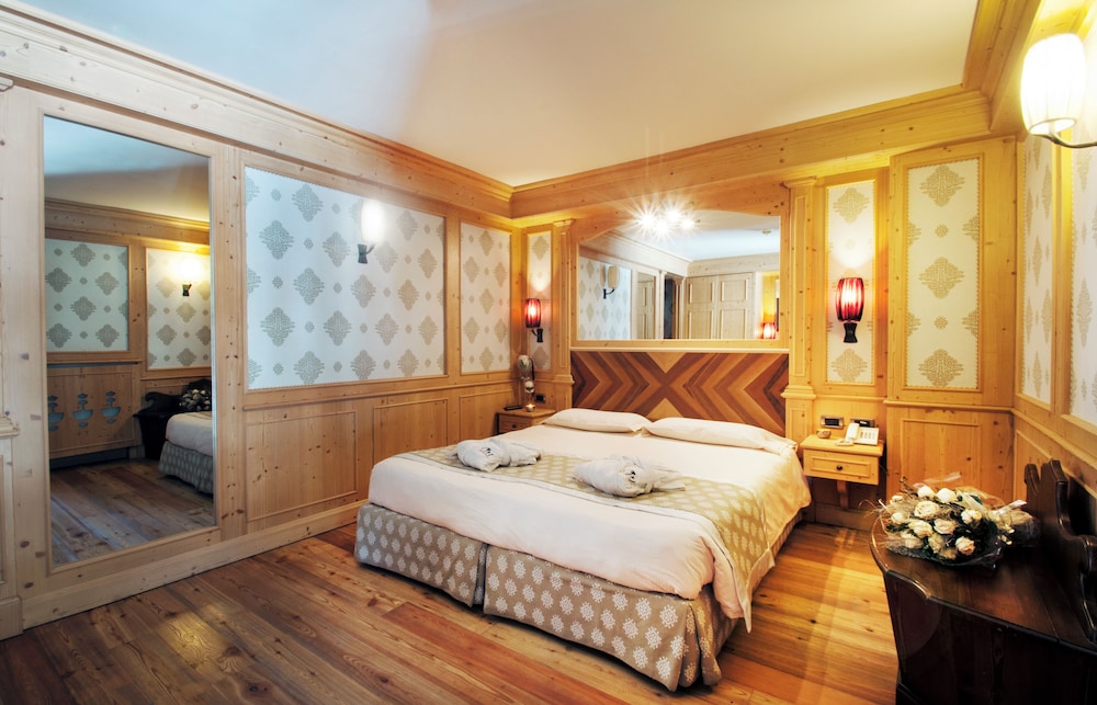 Cristal Palace Hotel 13/53
