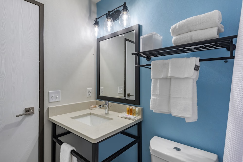 The Freeport Hotel Ascend Hotel Collection 14/50