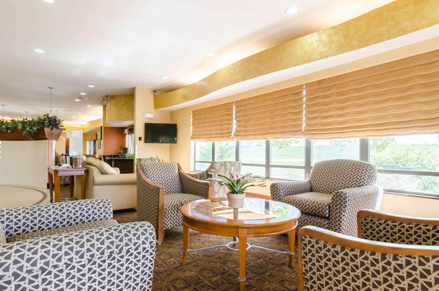 Comfort Suites Salina 27/44