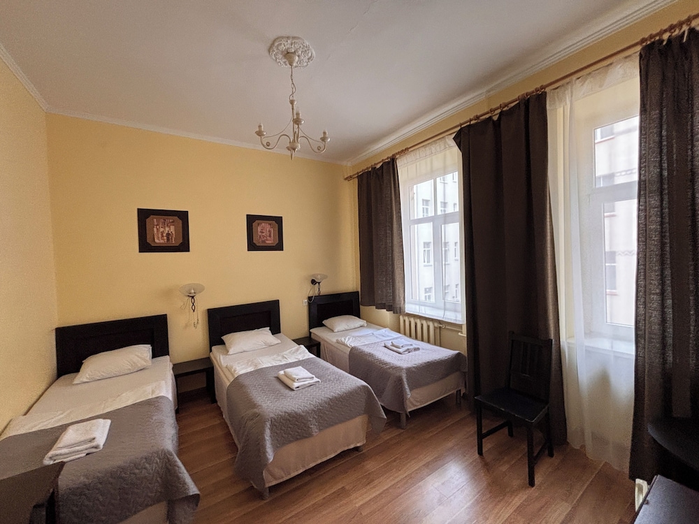 Viktorija Hotel 14/50