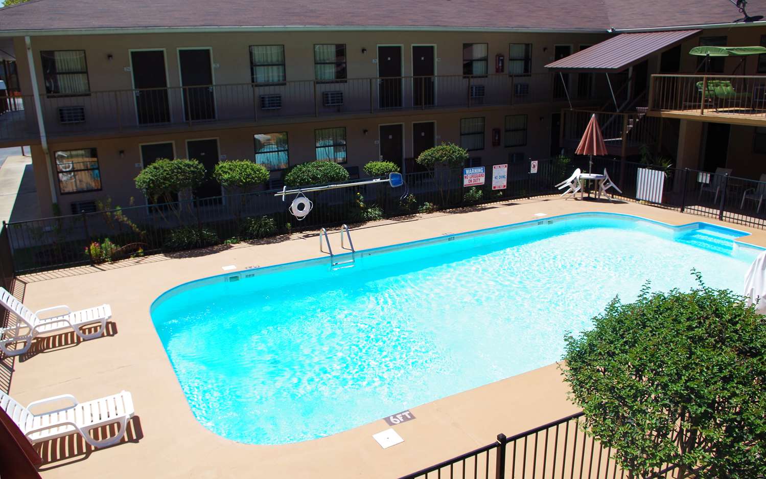 Americas Best Value Inn-Malvern 21/21