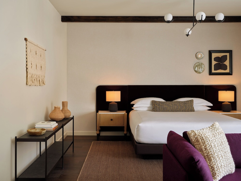 Spa, Studio, Suite, King Bed, Balcony