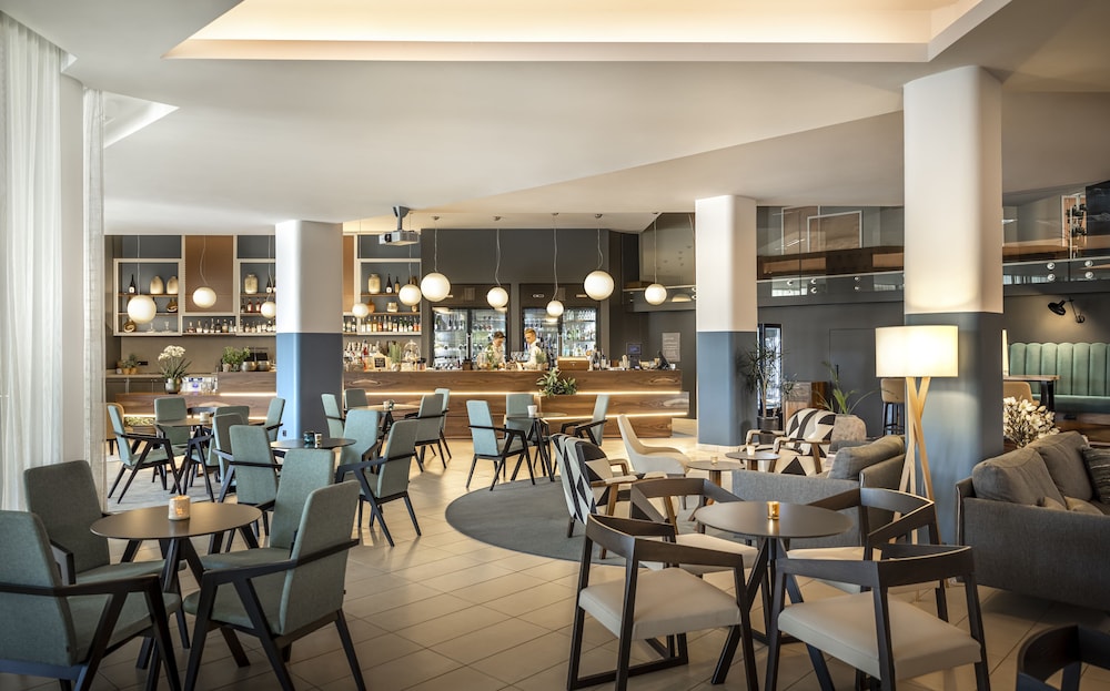 Aminess Vival Maestral Hotel 57/72