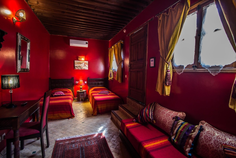 Riad Letchina 27/50