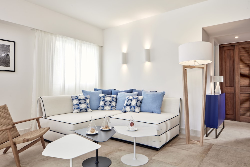 Phea Blue Palace 30/48