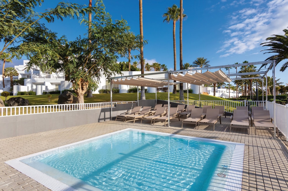 Riu Paraiso Lanzarote 33/67