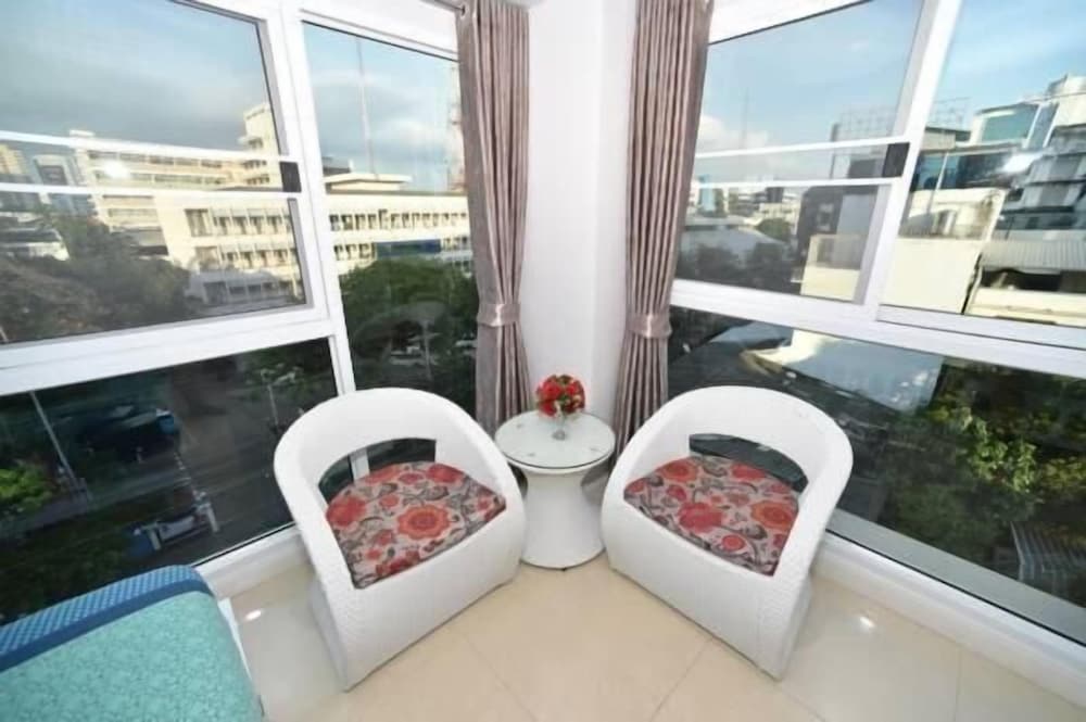 Parvena Hotel 49/64