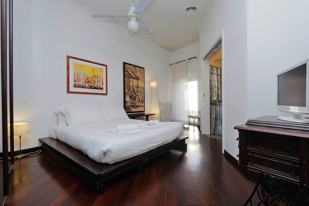 Clementina - WR Apartments 7/30