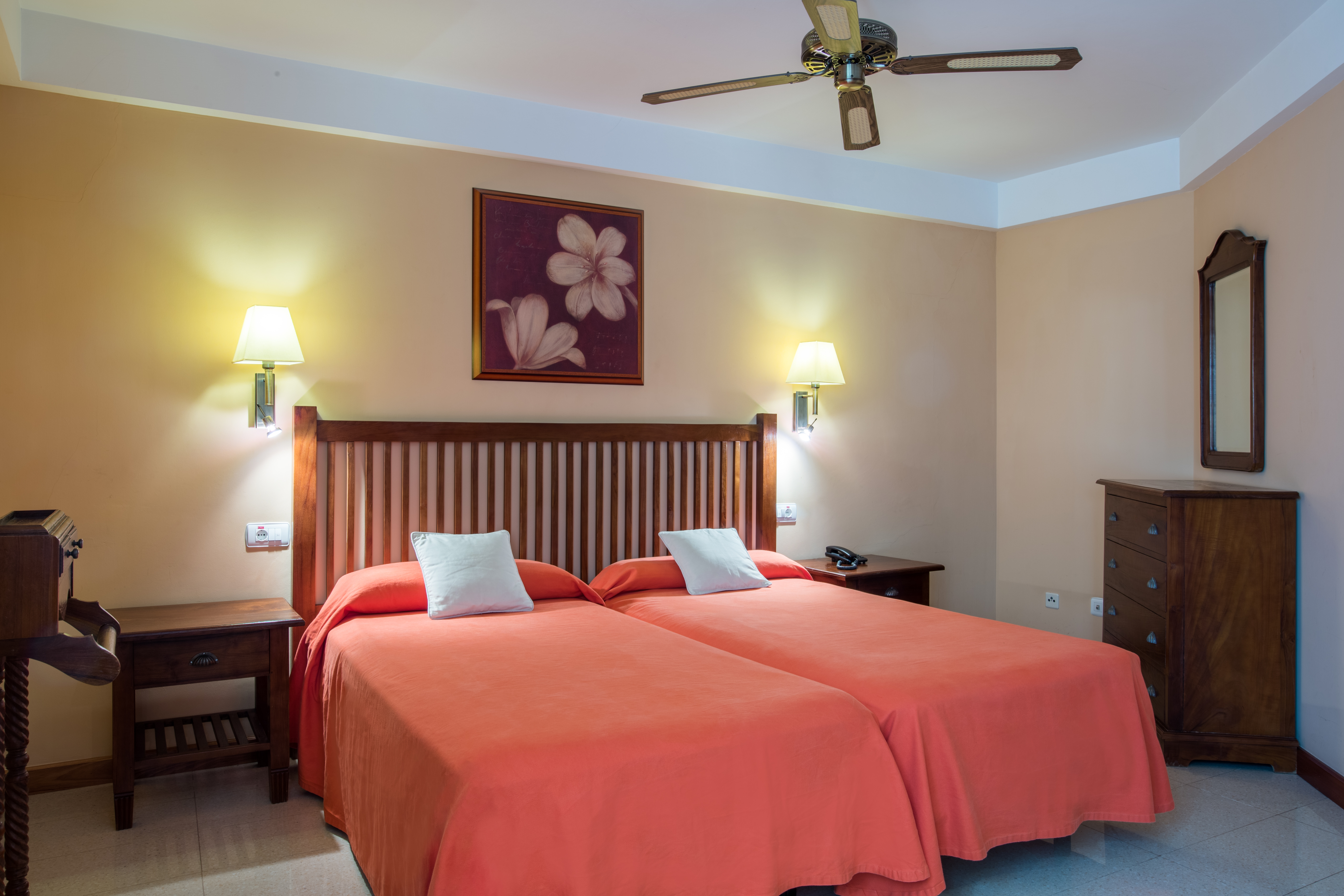 Galeon Hotel 13/41