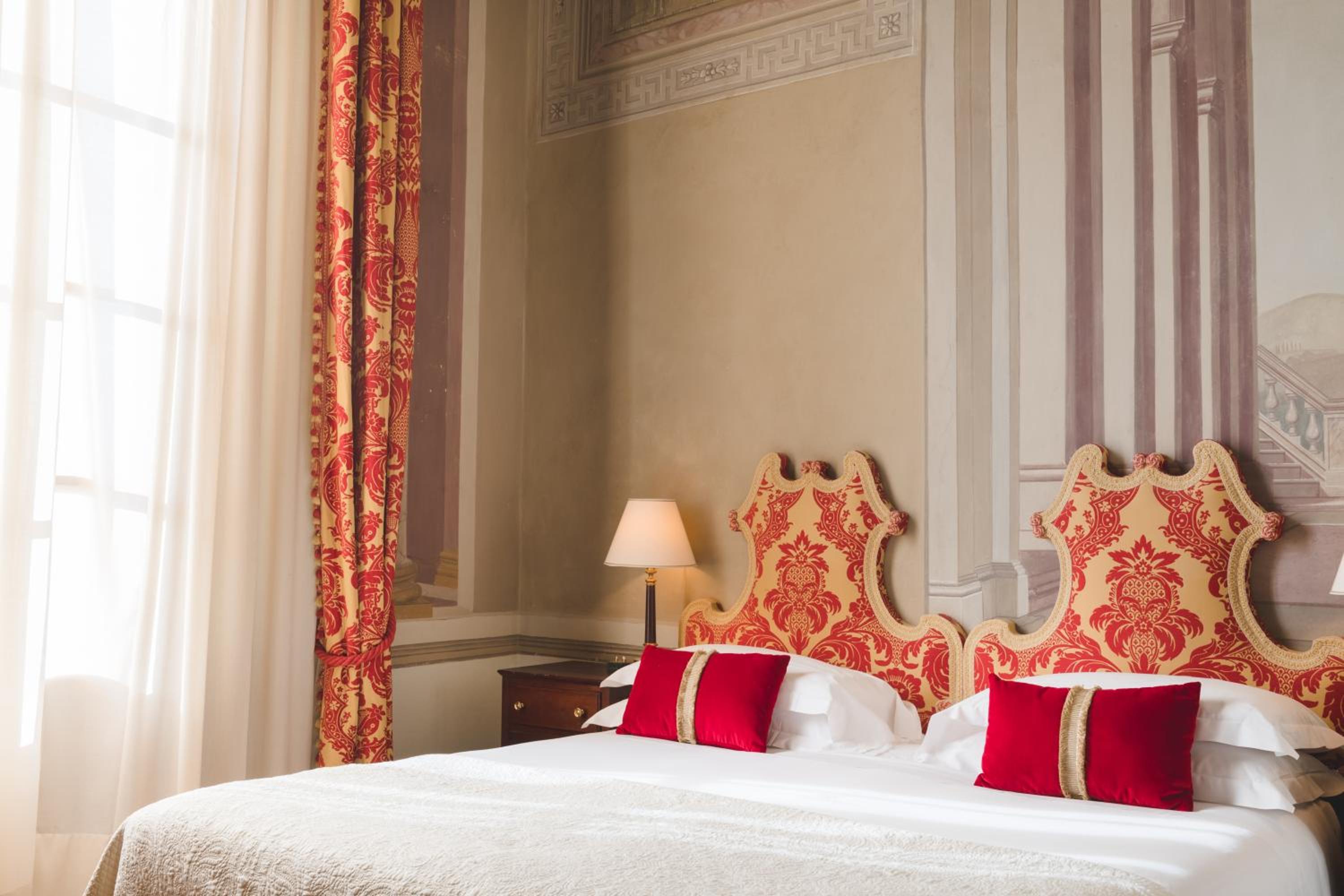غرفة قياسية، Grand Hotel Continental Starhotels 2/2