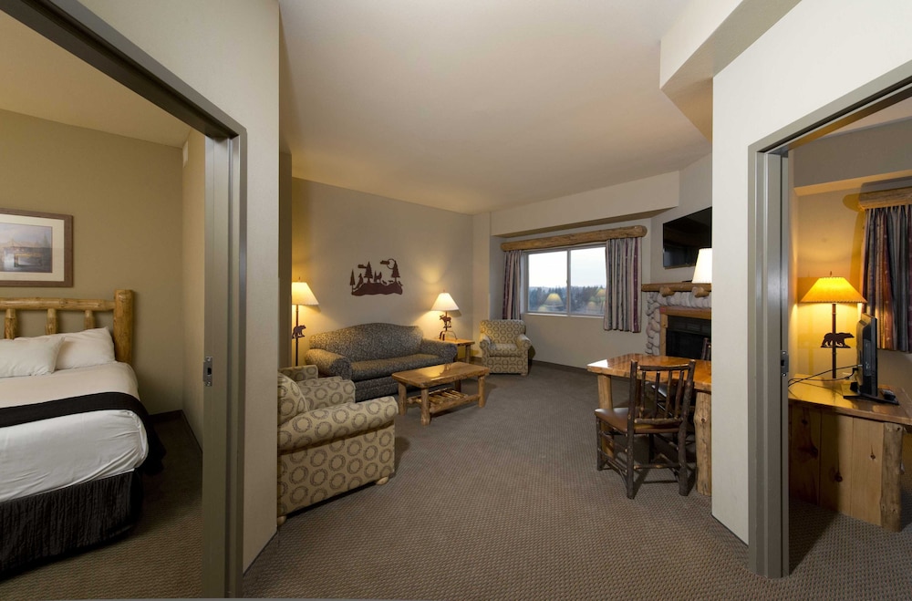 Great Wolf Lodge Grand Mound 37/65