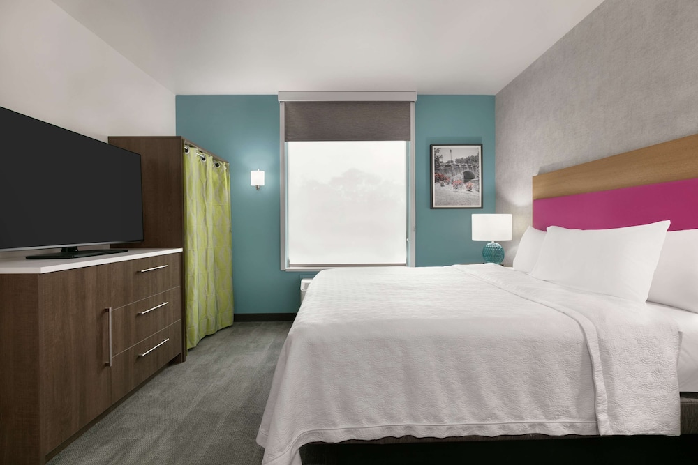 Home2 Suites by Hilton Norfolk Airport 12/29