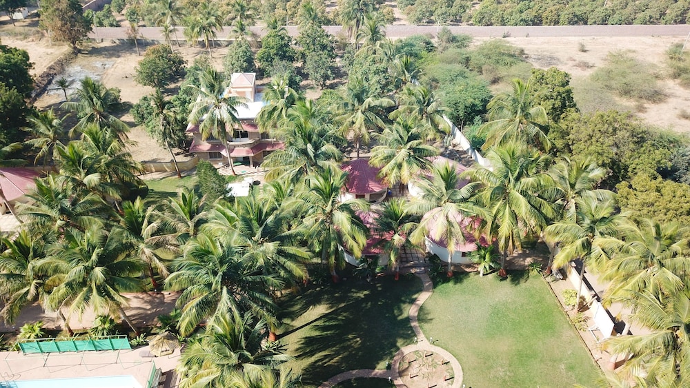 Stay Guru Resort Farm Villa 36/50