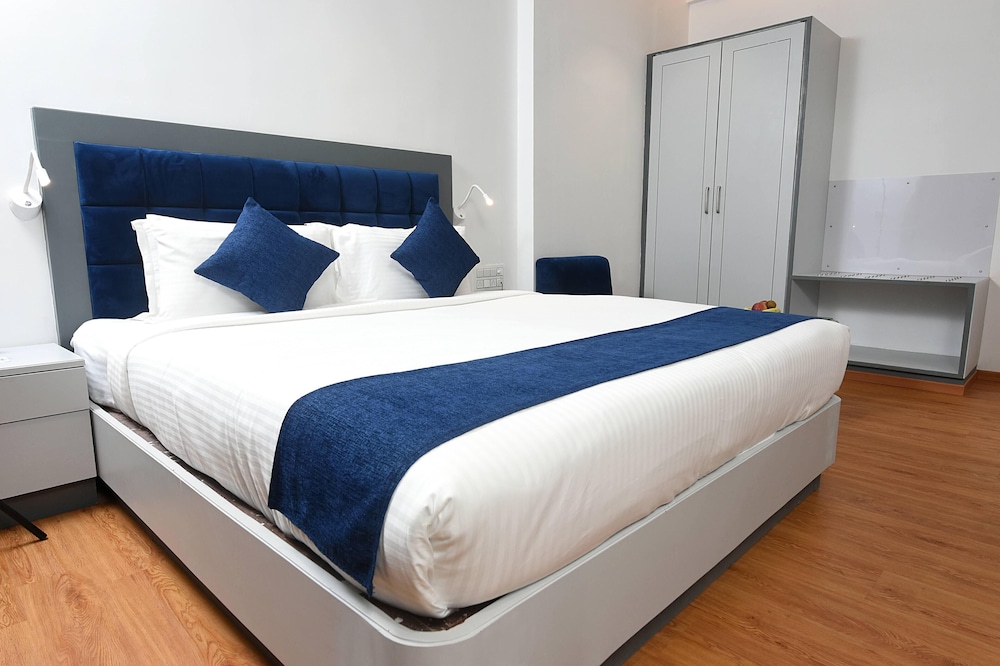 Kyriad Hotel Pimpri (ex Hotel Kundan Palace) 11/28