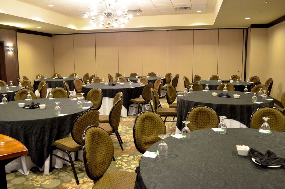 Holiday Inn & Suites Houston West - Westway Park, an IHG Hotel 49/59