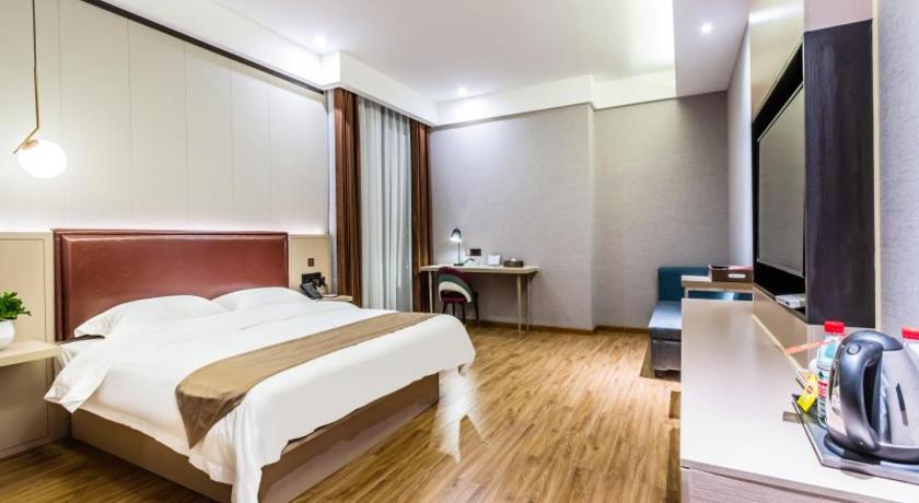 GYA Hotel Linan Qingshan Lake Tech City 18/24