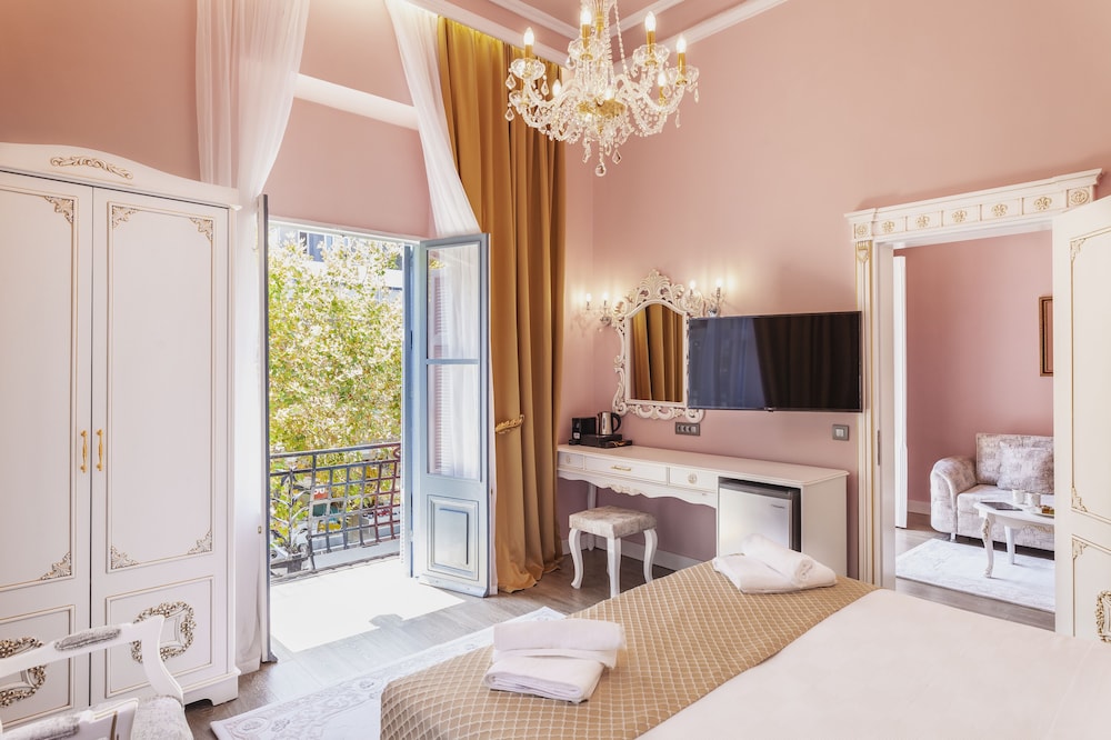 Via Villa Iliotti Rhodos 39/51
