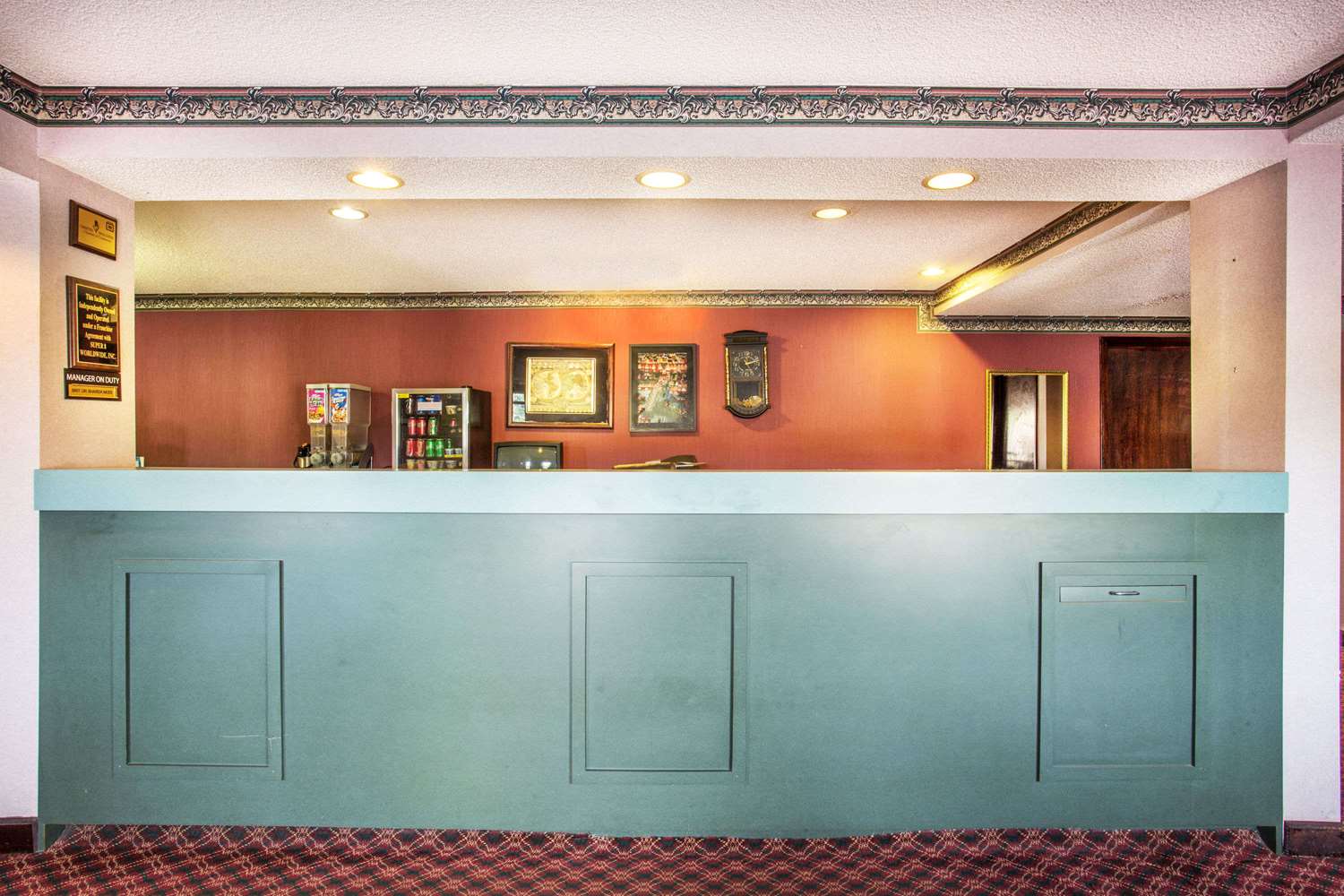 Griffin Inn & Suites 2/11
