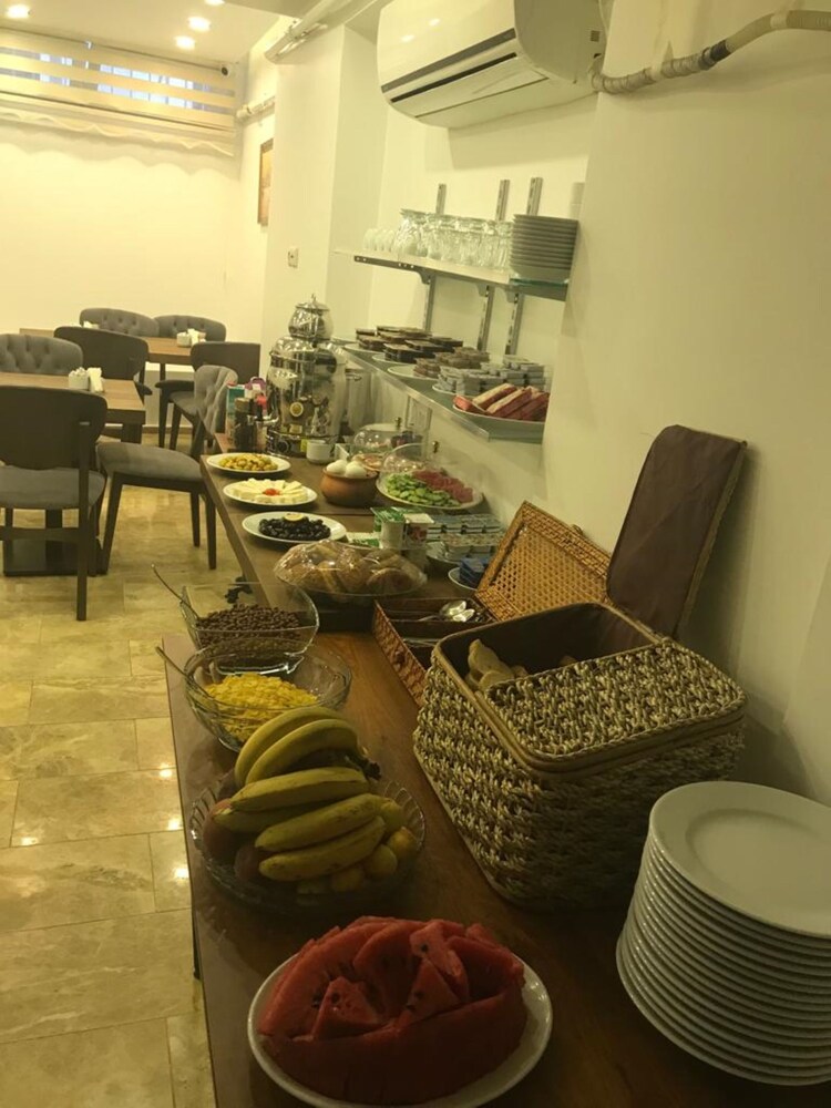 Beyhan Hotel 49/56