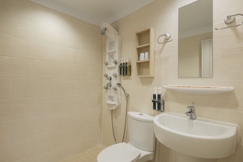 Kindness Hotel Min Sheng 57/58
