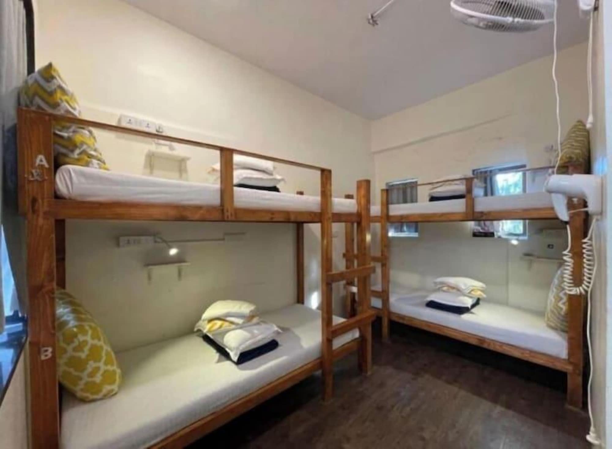 FEMALE DORM, 4 BEDS