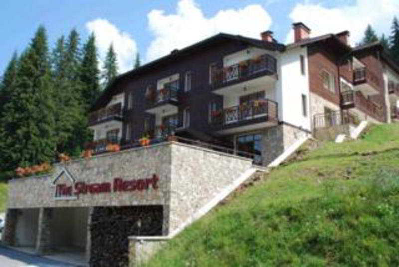 Stream Resort 53/54