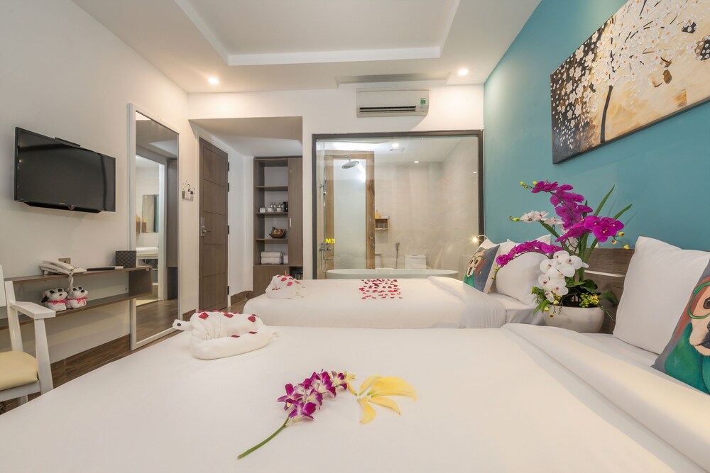 Raon Danang Beach Hotel 63/73