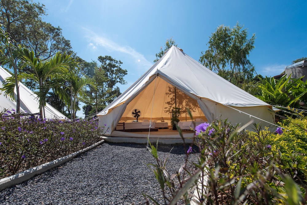 Roost Glamping 5/49