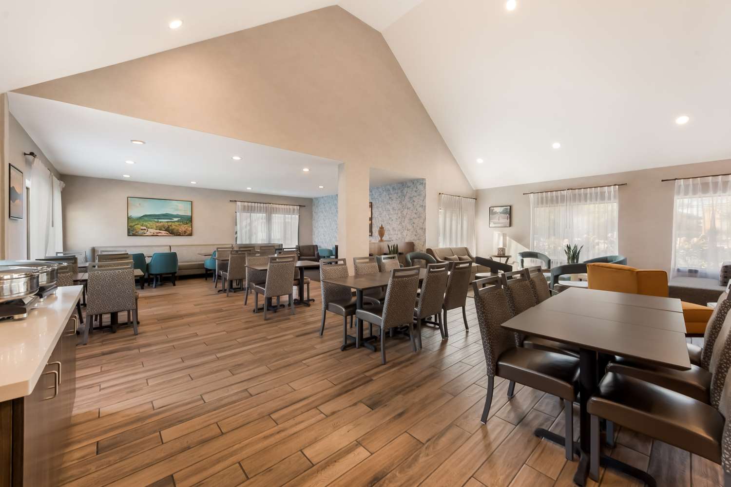 Best Western Fishkill Inn and Suites 36/53