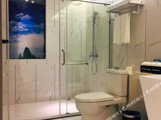 Shatou Hairun Hotel 23/24