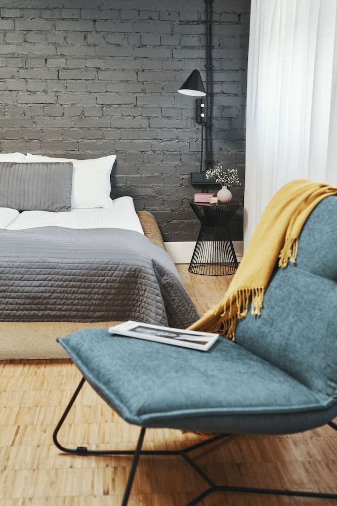 Arthotel Stalowa52 44/58