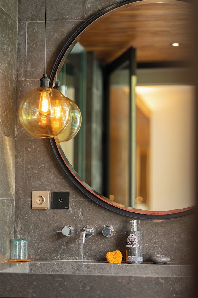 Ayona Villa Seminyak by Ini Vie Hospitality 21/41