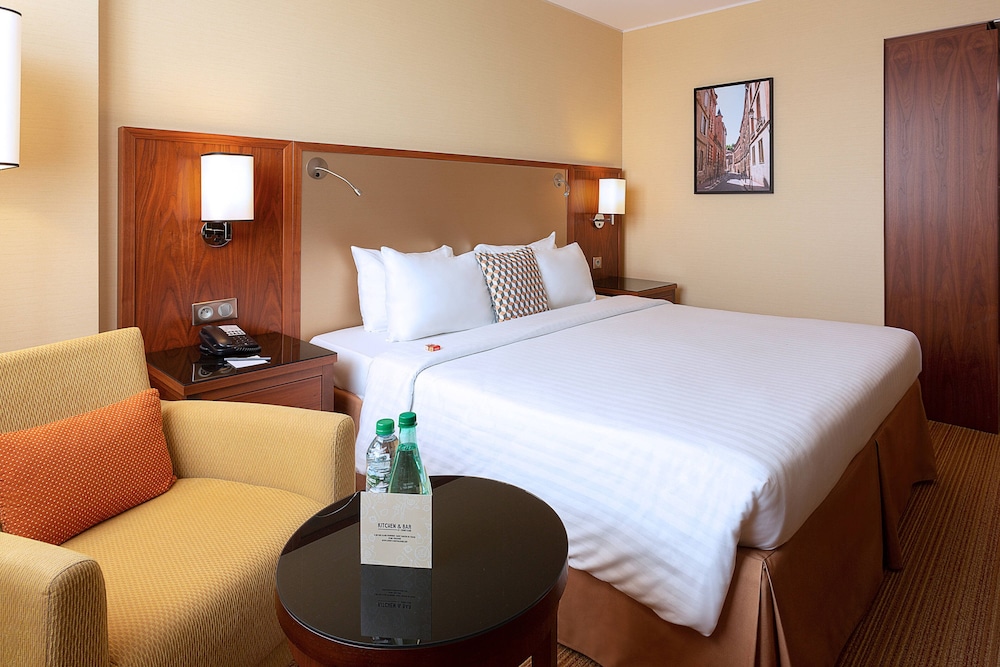 COURTYARD BY MARRIOTT TOULOUSE AIRPORT 8/37