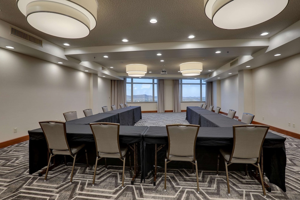 Drury Plaza Hotel Nashville Franklin 39/50