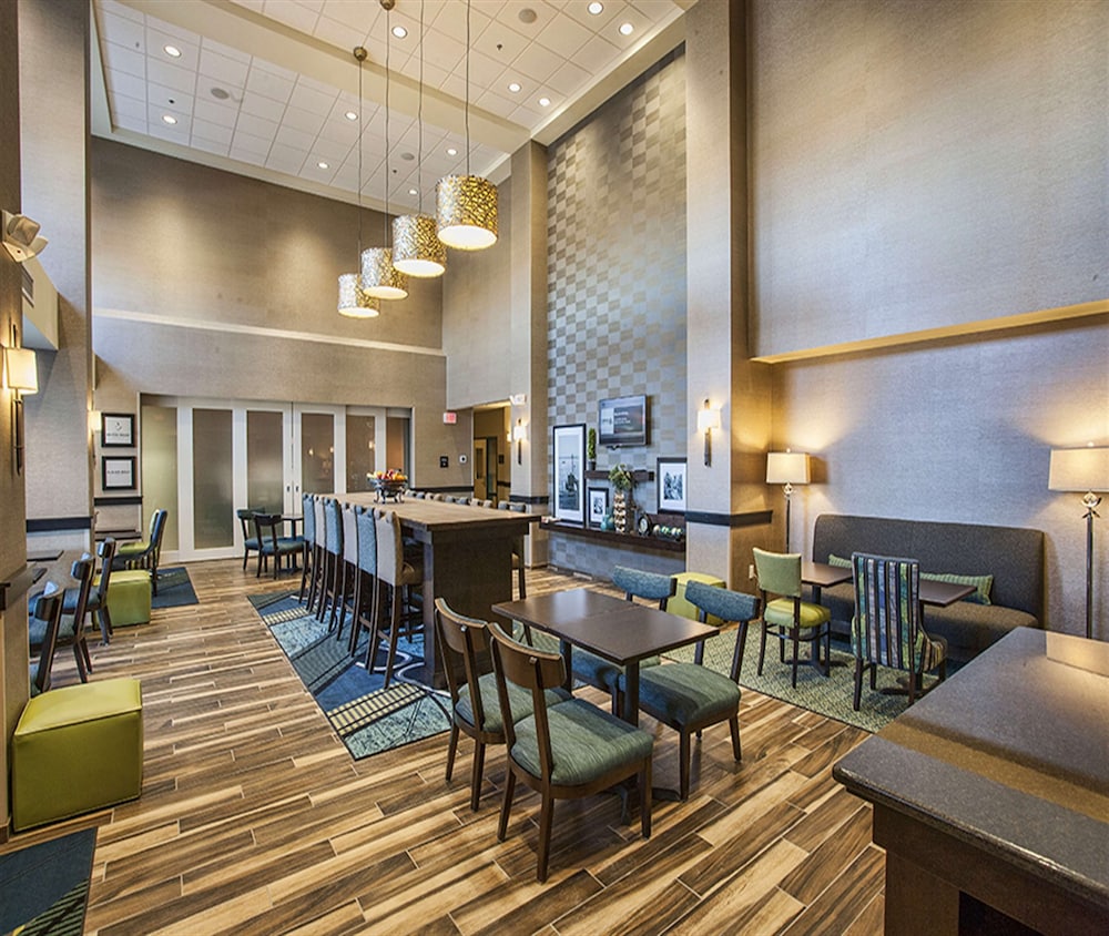 Hampton Inn Hibbing 39/47