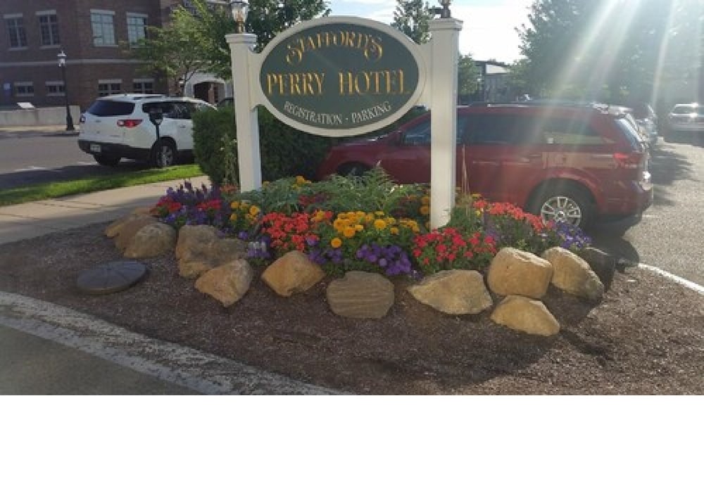 Staffords Perry Hotel 63/72