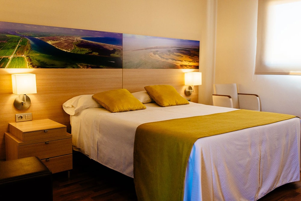 غرفة قياسية بسرير كوين، Hotel L Algadir 4/5