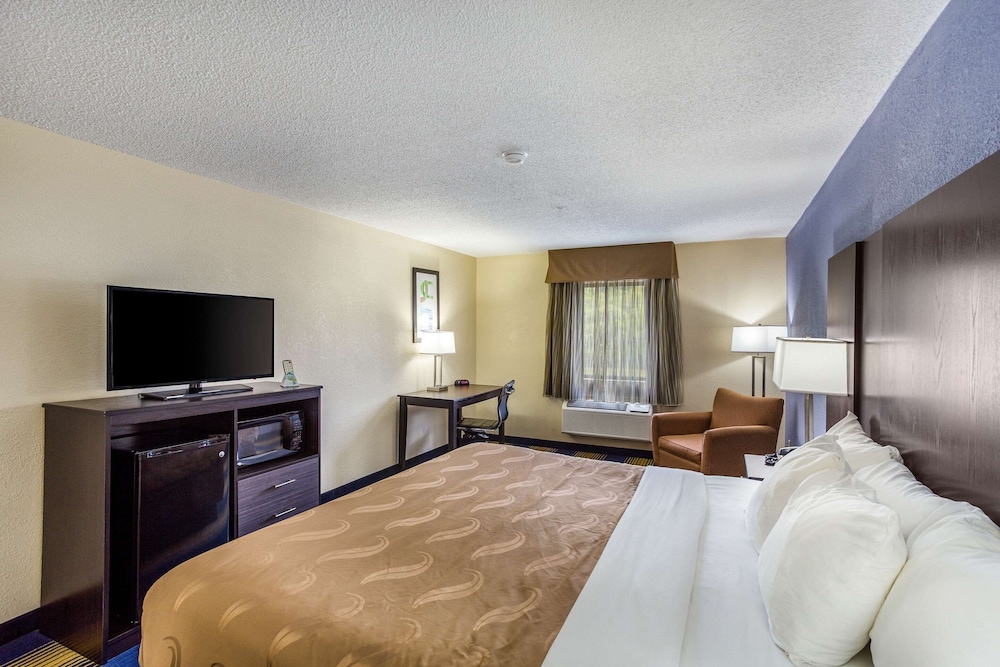 Quality Inn Charleston South 22/46