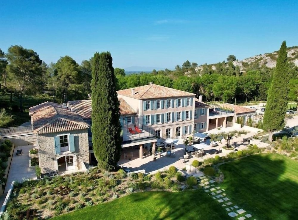 Domaine de Valmouriane 38/46