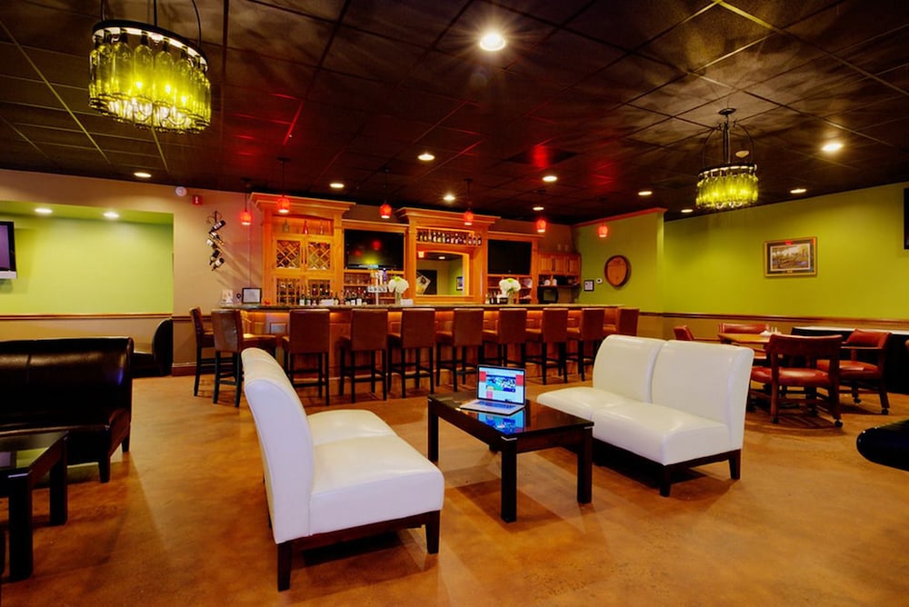 Village Inn Clemmons/Winston Salem, Trademark Collection by Wyndham 48/69